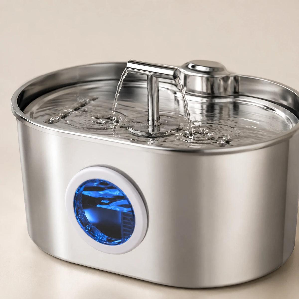 Fontaine inox ovale filet doux à hublot LED 2,2 L - filet d'eau doux en marche Image
